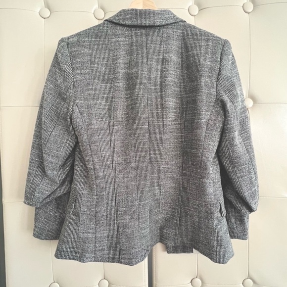 H&M Plaid Blazer - Picture 5 of 7